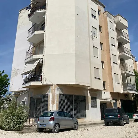 Arol Apartment, アパート ゴーレム