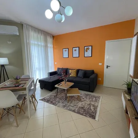 Arol Apartment, アパート *