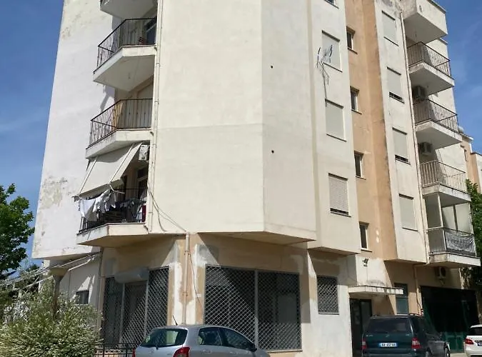 Arol Apartment, Apartment Golem (Tirana)