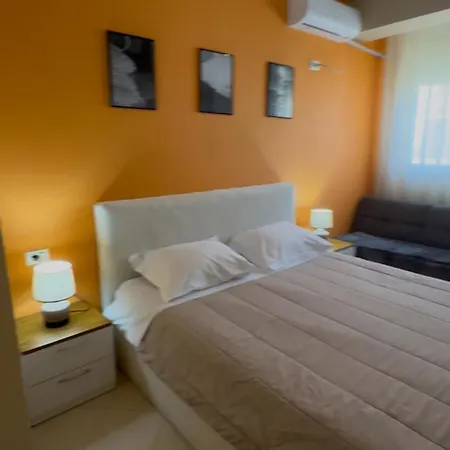 Arol Apartment, شقة *